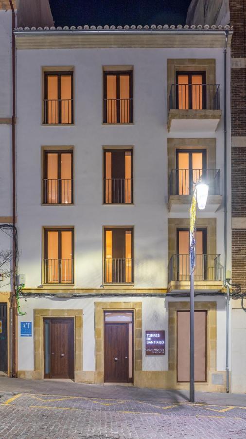 Apartamentos Turisticos Torres De Santiago Úbeda Exterior foto